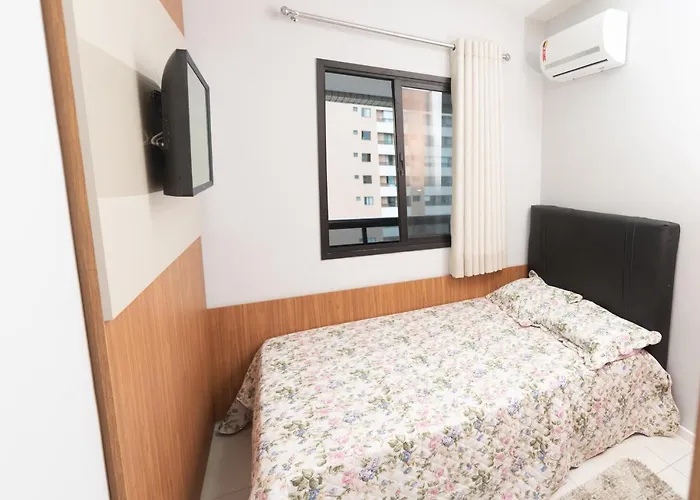Apartamento Auto Padrao 2 Quartos Vista Mar Praia Da Armacao